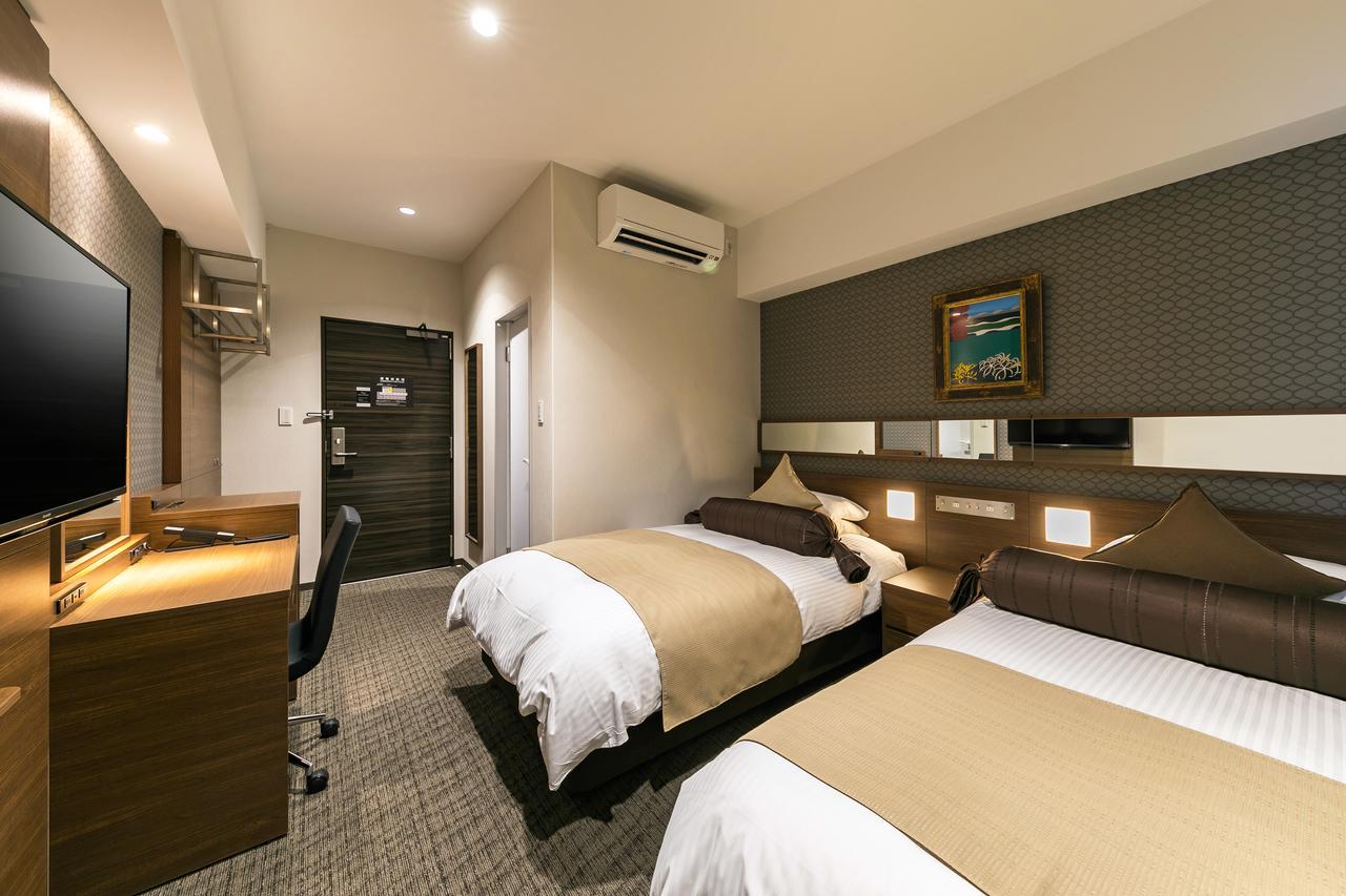 Hotel Miyahira Ishigaki  Экстерьер фото